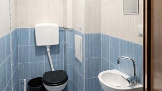 Тристаен за продажба в р-н Оборище (8)