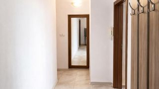 Тристаен за продажба в р-н Оборище (10)
