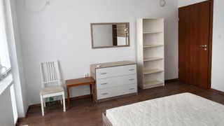 Тристаен за продажба в р-н Оборище (5)