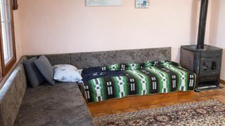 Етаж от къща Наеми, Галата, Варна (2)