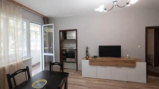 Two-bedroom Rentals, District Hospital, Varna (3)