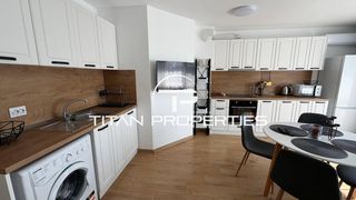 Тристаен Продажби, Колхозен пазар, Варна (2)
