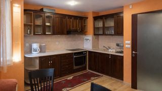 Тристаен апартамент, под наем, Окръжна болница (2)