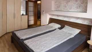 Тристаен Наеми, Винс, Варна (4)