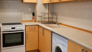 Тристаен Наеми, Окръжна болница, Варна (2)