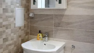 Two-bedroom Rentals, Kolhozen Pazar, Varna (6)