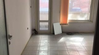 Тристаен Наеми, Зимно кино Тракия, Варна (5)