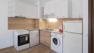 Two-bedroom Rentals, Kolhozen Pazar, Varna (3)