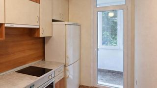 Тристаен апартамент, под наем, кв. Левски  (4)
