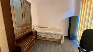 Тристаен апартамент, под наем, кв. Левски (11)