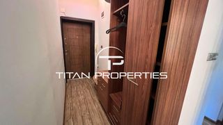 Тристаен апартамент, под наем, Червен Площад (11)