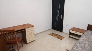 Тристаен апартамент, под наем, Колхозен пазар (6)