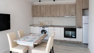 Двустаен апартамент, под наем, м-т Пчелина (6)
