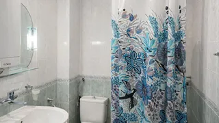 Тристаен Наеми, Чайка, Варна (8)