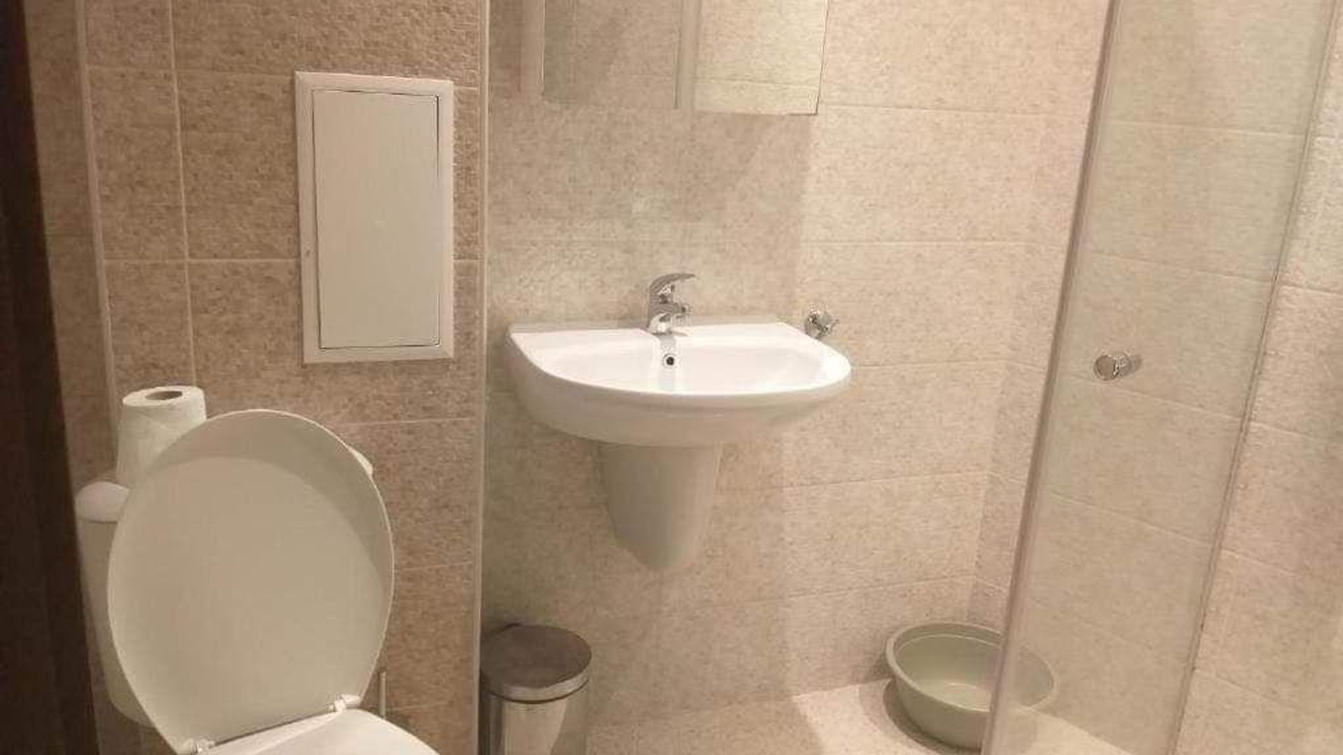 image_1759482570389_5267534989390079.jpeg