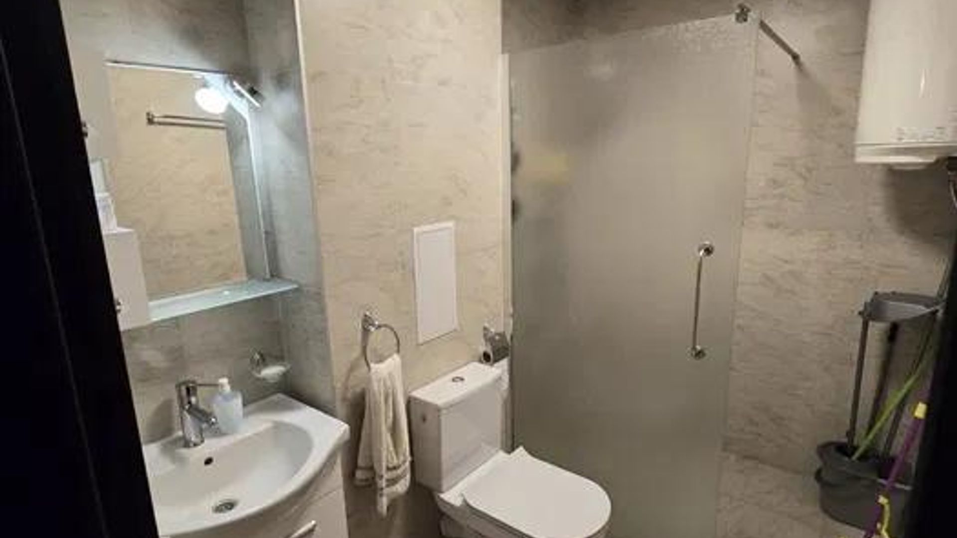 image_1745395844439_07166662908310562.jpeg
