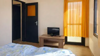 Two-bedroom Rentals, M-t Konstantin I Elena, Varna (4)