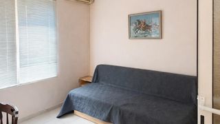 Тристаен апартамент, под наем, Център (4)