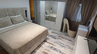 Къща, под наем, Център (3)