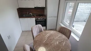 Къща Наеми, Център, Варна