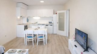 Двустаен апартамент, под наем, кв. Аспарухово (4)