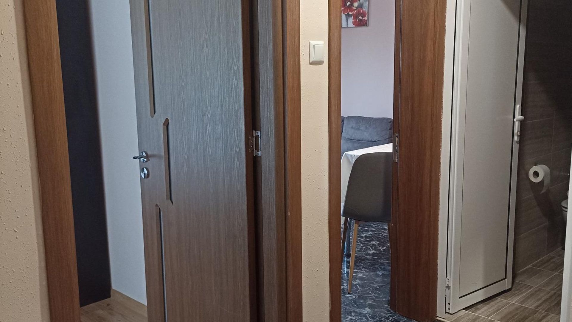 image_1752496353851_883812488190096.jpeg