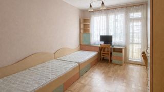 Тристаен Наеми, ХЕИ, Варна (5)
