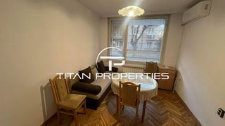 Тристаен апартамент, под наем, Център (4)