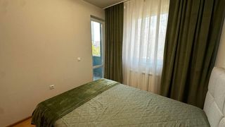 Тристаен апартамент, под наем, Център (4)