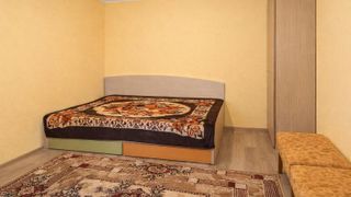 Тристаен Наеми, Център, Варна (6)