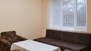 Тристаен Наеми, Център, Варна (3)