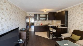 Двустаен апартамент, под наем, Погреби