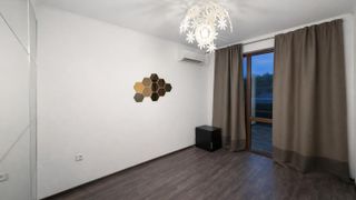  Двустаен апартамент, под наем, кв. Бриз (4)
