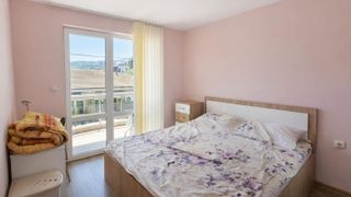 Двустаен апартамент, под наем, кв. Аспарухово (4)