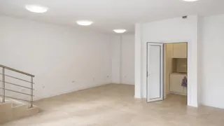 Офис Наеми, Левски, Варна (2)