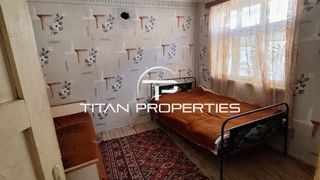 Самостоятелна къща за продажба в с. Павелско (2)