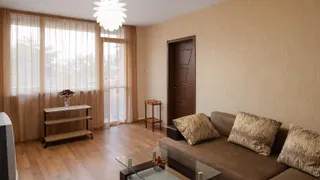 Тристаен Наеми, Център, Пловдив (3)