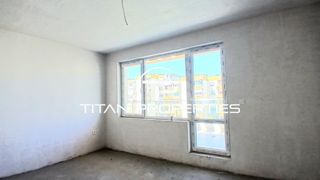 Тристаен апартамент за продажба в жк. Южен (3)