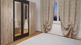 Тристаен Наеми, Каменица 2, Пловдив (5)