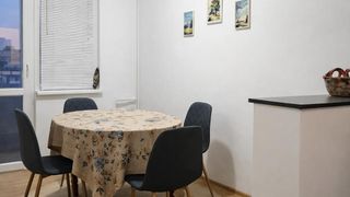 Тристаен Наеми, Каменица 2, Пловдив (2)