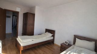 Тристаен Продажби, Център, Пловдив (8)