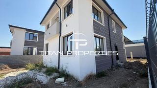 Къща за продажба в кв. Беломорски | ДВОР 250 кв.м (4)
