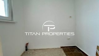 С ключ! Тристаен апартамент за продажба в кв. Кючук Париж (9)