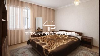 Тристаен апартамент в близост до Събота пазар (3)