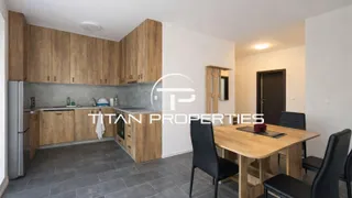 Тристаен Продажби, Център, Пловдив