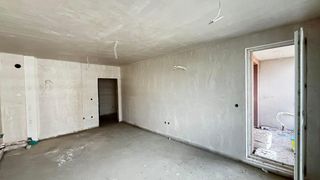 Двустаен апартамент за продажба в жк. Южен (7)