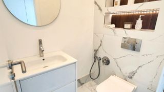 Луксозно обзаведена къща в жк. Остромила (10)
