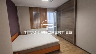 Тристаен Продажби, Център, Пловдив (4)