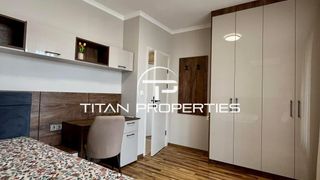 Тристаен апартамент в жк. Тракия (9)