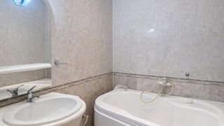 Многостаен апартамент за продажба в кв. Мараша (9)